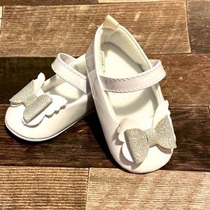 White Patent Leather Baby Shoes 6-9 months